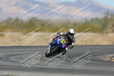 media/Mar-23-2025-CVMA (Sun) [[674f32b282]]/Race 4-Amateur Supersport MW/